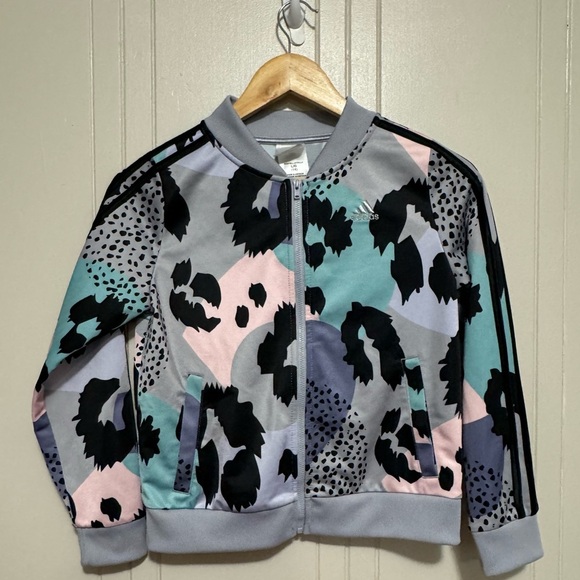 XL(14) Girls Adidas zip up all over print tricot jacket - Picture 7 of 7